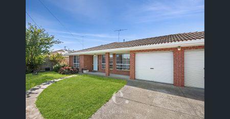 Fresh, Spacious & Ready to Call Home - Photo 3