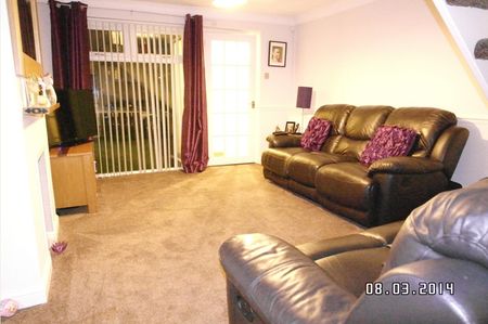 Baberton Mains Gardens, Edinburgh, EH14 3BX - Photo 2