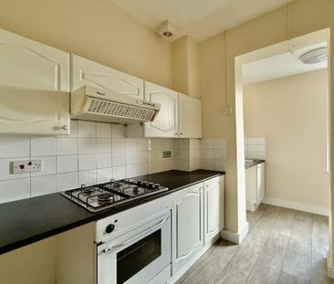 1 bed Flat Durham Road, Southend-on-Sea, SS2 - Photo 4
