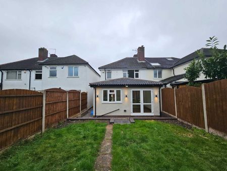 Sundial Lane, Birmingham - Photo 2