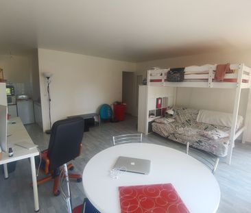 Location Appartement 1 pièce 35m² RENNES 35000 - Photo 5