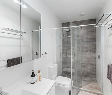 Modern Comfort in Vibrant Brunswick West - Photo 6