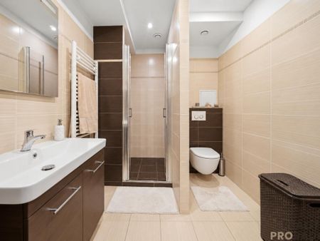 Pronájem bytu 2+kk 60 m2 - Fotografie 5