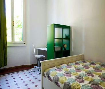 Via Donato Creti, Bologna, Emilia-Romagna 40128 - Photo 2