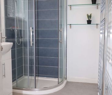 Fabulous referbished property in Portswood Room 3 - Photo 4