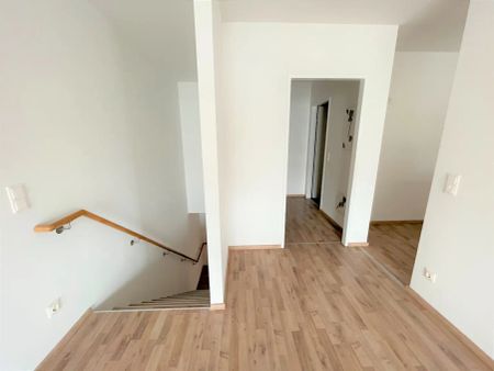 WUNDERSCHÖNE 3-Zimmer-MAISONETTEWOHNUNG mit Loggia - Foto 2