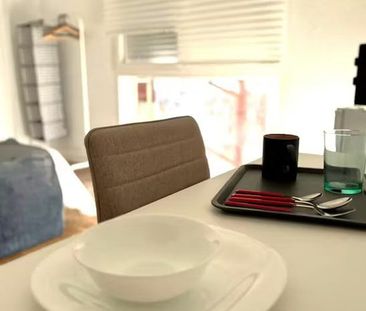 Avenida de Fuenlabrada, Leganés, Community of Madrid 28912 - Photo 3