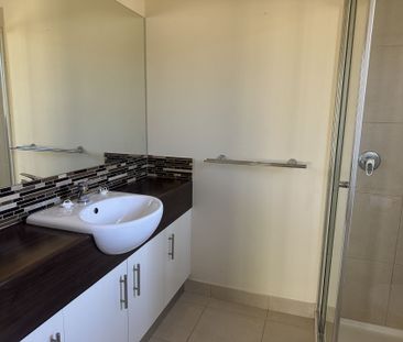 13 Rankins Lane Eaglehawk VIC - Photo 3