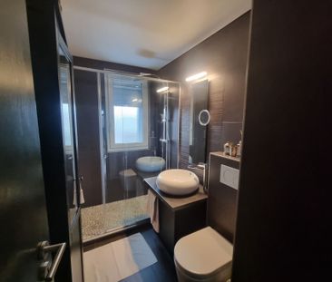 CHARMANT APPARTEMENT AVEC VUE IMPRENABLE - Foto 6