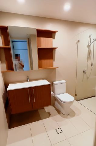 2 bed 2 bath-303 - Photo 5