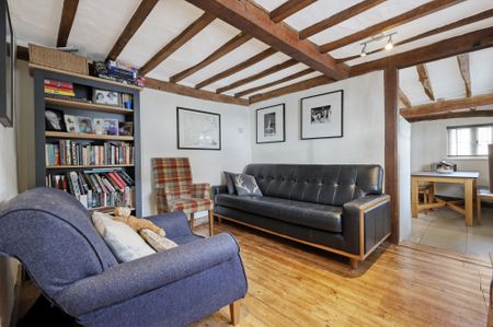 Three-Bedrooms Detached House - Photo 3