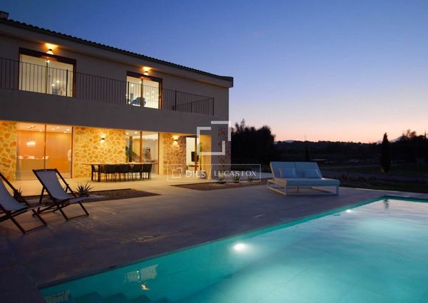 Alcúdia, Balearic Islands 07400