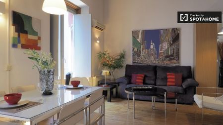 madrid, Community of Madrid 28012 - Photo 2