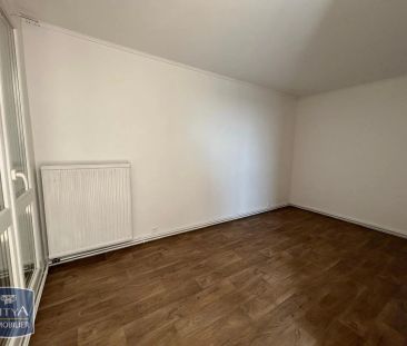 Appartement à louer 4 pièces 80.73m² - Photo 1