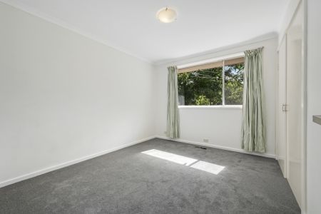 For Lease: Charming 4-Bedroom Home in Farrer - Photo 3