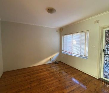 1/11 Osborne Street - Photo 2