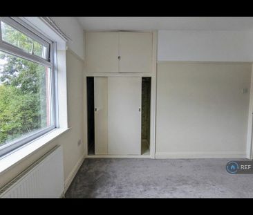 2 bedroom end of terrace house to rent - Photo 3