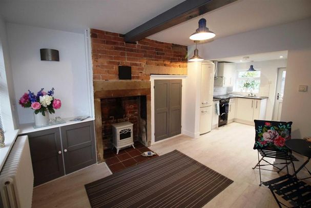 1 bedroom terraced house to rent - Photo 1
