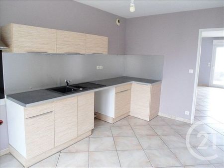 Appartement F4 à louer 4 pièces - 107,75 m2 CHATEAUROUX - 36 - Photo 2