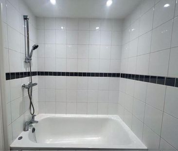 2 bedroom maisonette to rent - Photo 4