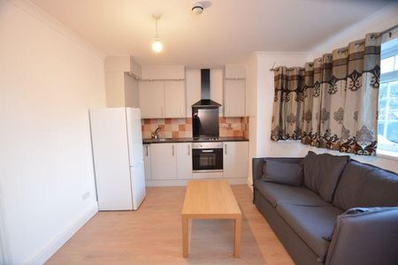 1 bedroom apartment to rent - Photo 4