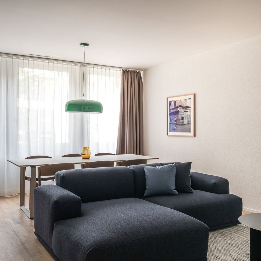 NEW WOW! 3min zum HB - möblierte 2.5-Zimmer-Wohnung 56m2 – ab 01.11.2025 - Photo 1
