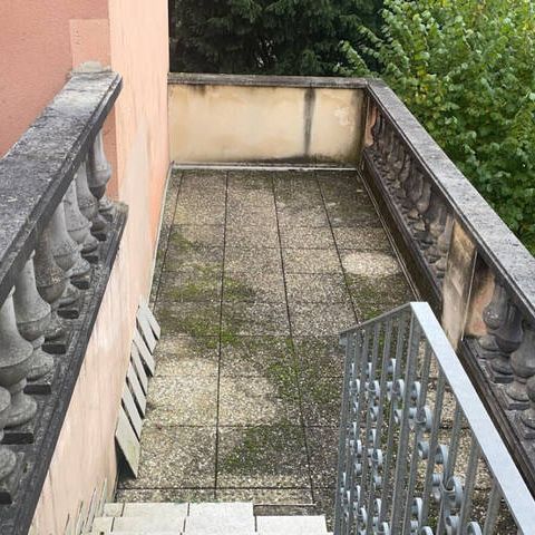 Appartement - cave - T5 - Terrasse - Photo 1