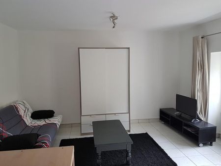Location Appartement 1 pièce 28m² - Photo 4