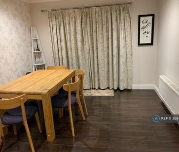 3 bedroom detached house to rent - Photo 5
