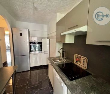 Location Appartement 3 pièces 55m² NICE 06000 - Photo 4