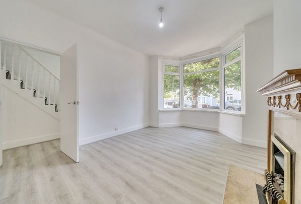 Caithness Road, Mitcham, Surrey, CR4 - Photo 1