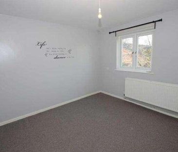 Downs Barn Boulevard, Downs Barn, Milton Keynes, MK14 - Photo 2