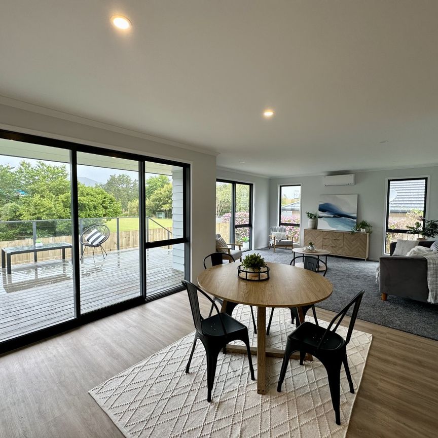 Lush Executive Living in Prime Central Location - Photo 1