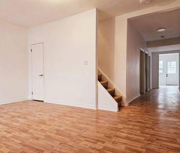 Newly Renovated 3 Bedroom in Kensingston - Photo 2