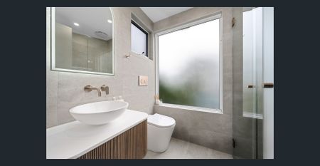 Modern luxury above the horizon - Photo 5