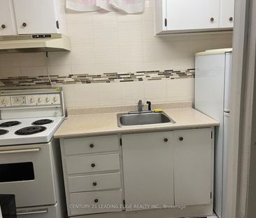 For Lease - 54 Nottingham Crescent Unit# BSMT, Brampton, Ontario - Photo 2