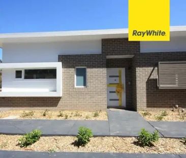 Spacious Two Bedroom Unit - Photo 1