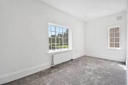5 bedroom detached house to rent - Photo 5