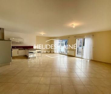 Location Appartement 3 pièces 81m² AVRANCHES 50300 - Photo 1