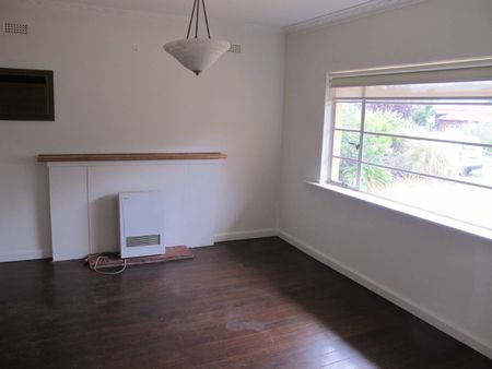 CHARMING HOME READY TO MOVE IN! - Photo 2