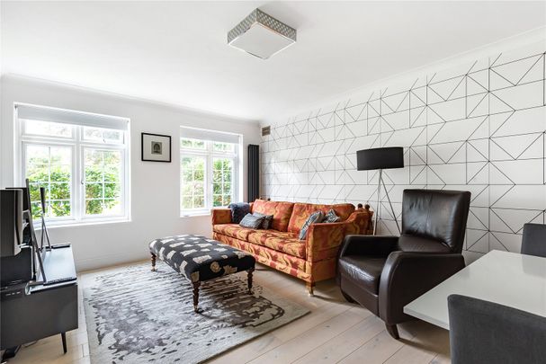 Newminster Court, EN2, Enfield - Photo 1