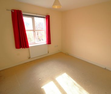 Flat to rent on - Photo 6