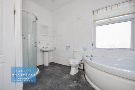 2 bedroom terraced house to rent - Photo 4