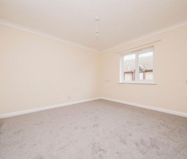 1 bedroom retirement property to rent - Photo 1