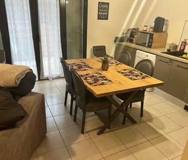 Location Appartement 2 pièces 53m² ST MAXIMIN LA STE BAUME 83470 - Photo 1