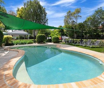 3-Bedroom Townhouse with Double Lock-Up Garage - Photo 6