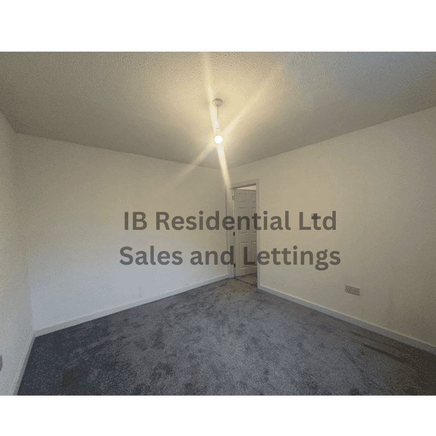 Crabtree, Peterborough, PE4 - Photo 1