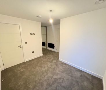 CastlewardBoulevard, DERBY - Photo 3