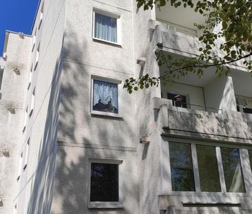 Ausblick ins Grüne-1 Zimmerwohnung mit Balkon - Foto 1
