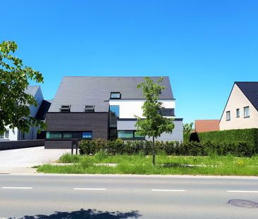 2 slaapkamerappartement met terras en 2 autostaanplaatsen - Foto 6